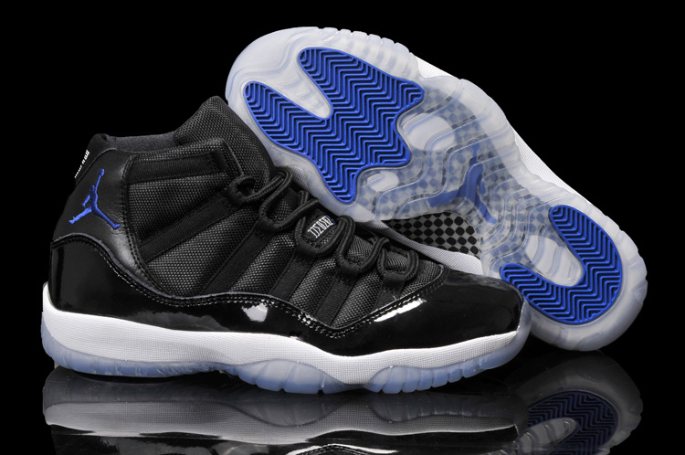 Air Jordan 11 Mens Shoes Black/White/Blue Online